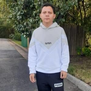 Meet your Posher, Elizardo